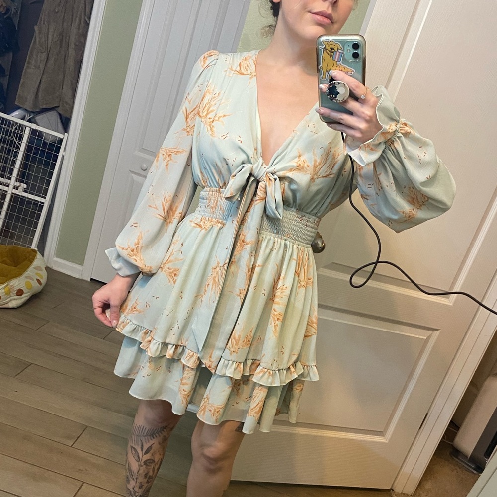 Exluria tie in front light weight dress